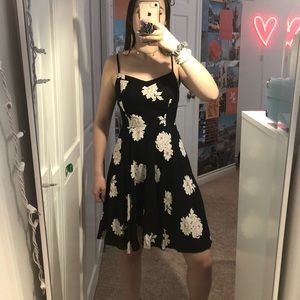 Flower print swing dress